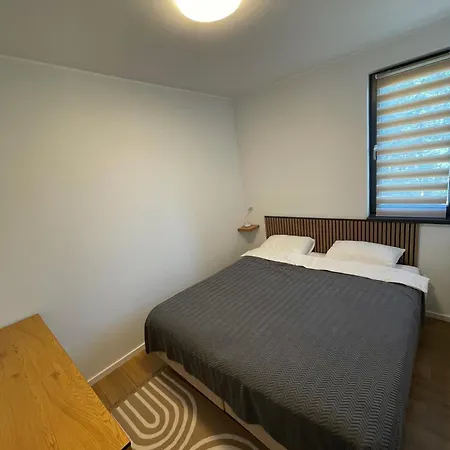 Boggi Apartman, شقة كوباونيك